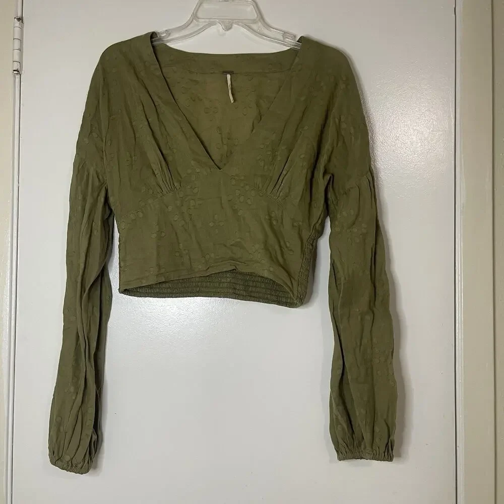 Free People Olive green vneck long sleeve cropped top size small